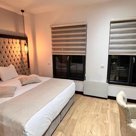 Paris Luxury Guest House - Cdg Aeroport Roissy-en-France Exteriör bild
