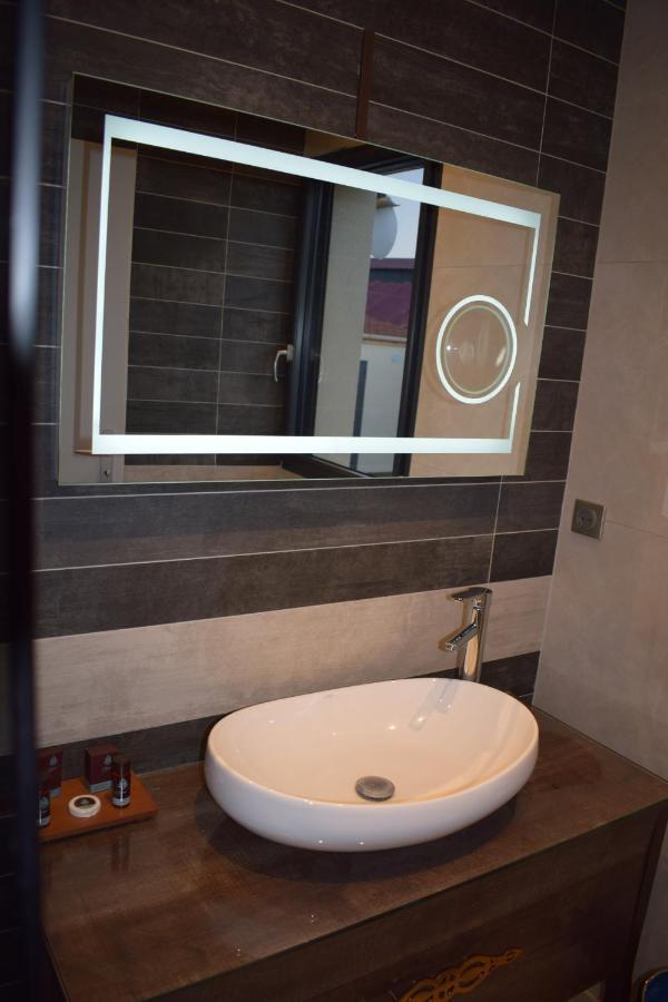 Paris Luxury Guest House - Cdg Aeroport Roissy-en-France Exteriör bild