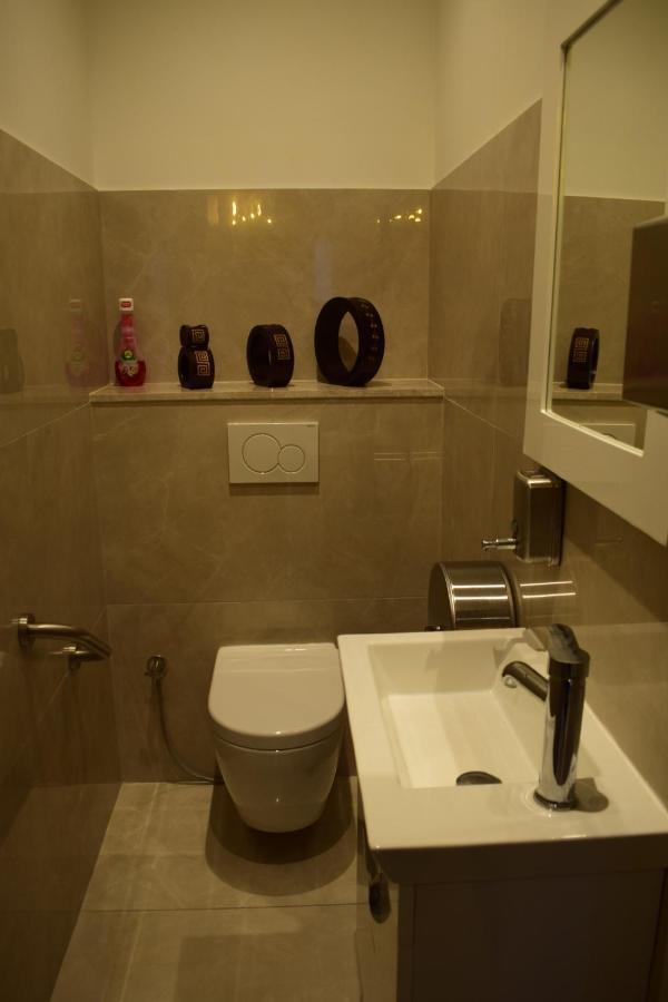 Paris Luxury Guest House - Cdg Aeroport Roissy-en-France Exteriör bild
