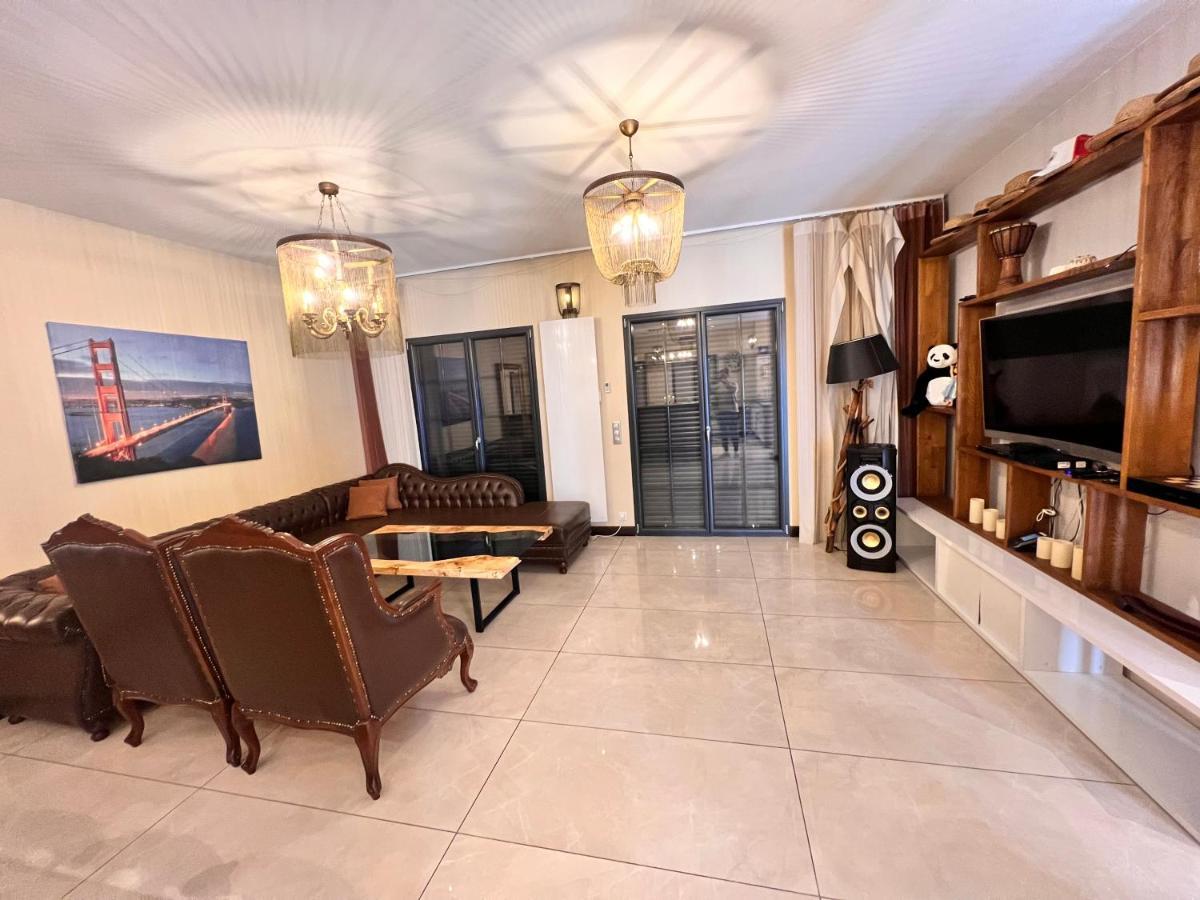 Paris Luxury Guest House - Cdg Aeroport Roissy-en-France Exteriör bild